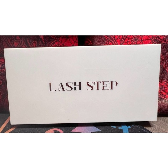 Lash Step Matte About You Eyeshadow Palette - Picture 2 of 3